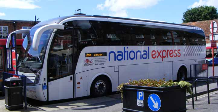 Wilts & Dorset National Express Volvo B9R Caetano Levante 7051